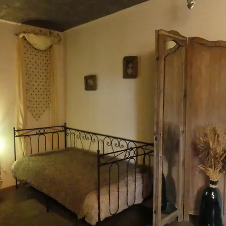 Bed & Breakfast Romance