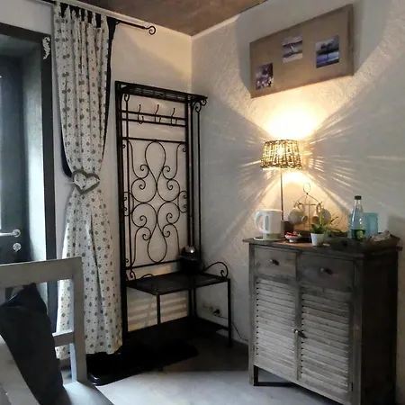 Romance Bed & Breakfast